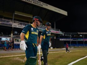 Warner's Magic Powers Australia to Warm-up Win!