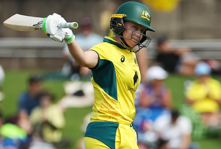 Healy Outshines Top Hitters in ICC Rankings